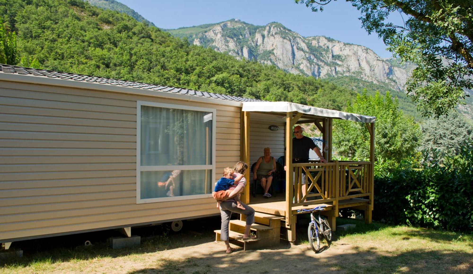 Camping Familial - Parc Aquatique - Grande Aire De Jeux A La Montagne Agos-Vidalos Εξωτερικό φωτογραφία