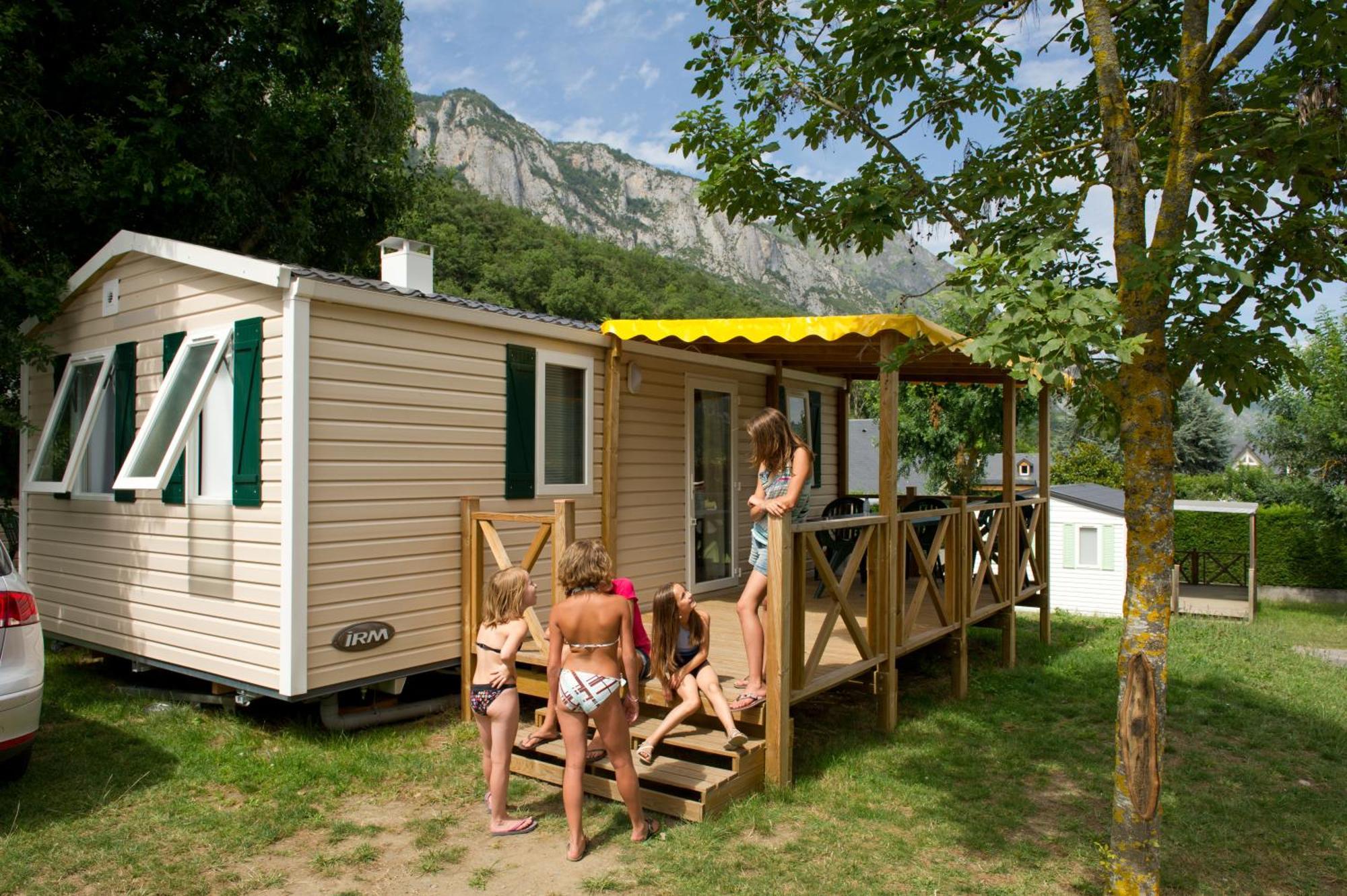 Camping Familial - Parc Aquatique - Grande Aire De Jeux A La Montagne Agos-Vidalos Εξωτερικό φωτογραφία